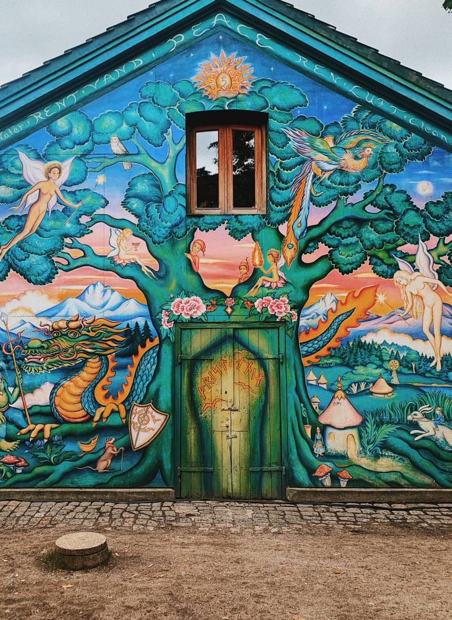 gallery
